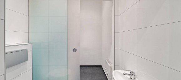 2 rooms Apartment in Ottakring, Austria No. 190283 4