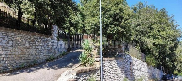 3 bedrooms Apartment in Perugia, Italy No. 270972 16