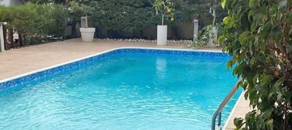 4 bedrooms Villa in Germasogeia, Cyprus No. 18608 5