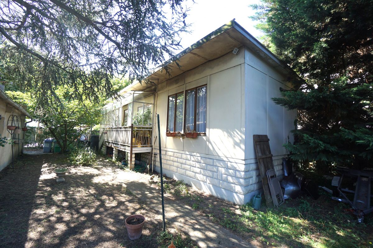 2 bedrooms House in Aulnay-sous-Bois, France No. 173218