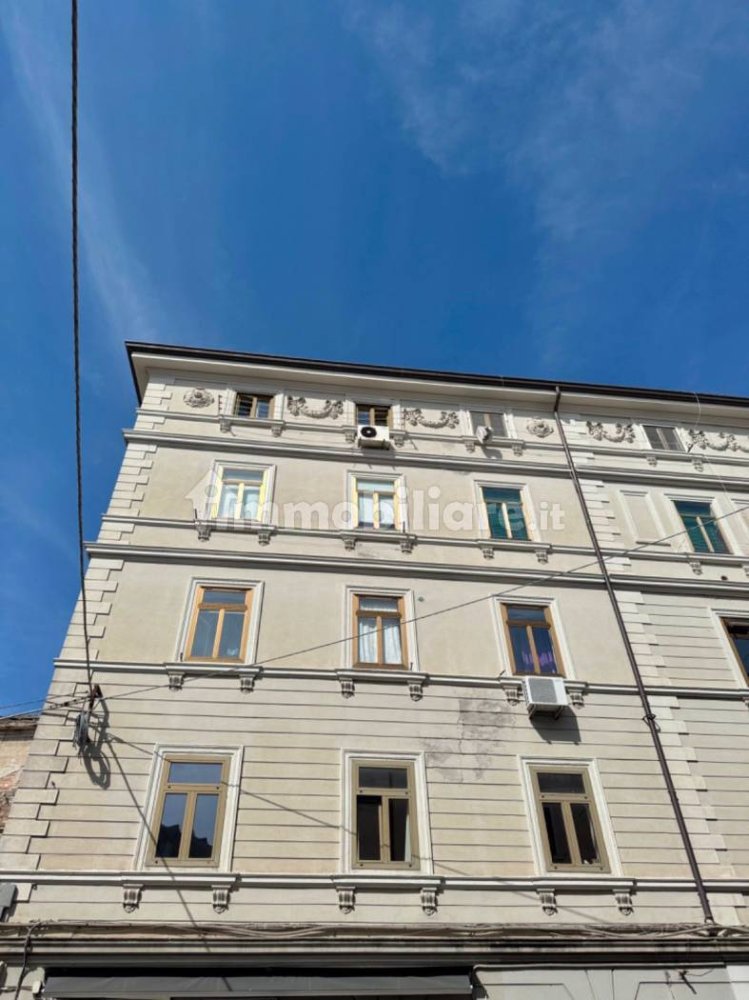 1 bedroom Apartment in Trieste, Italy No. 278840