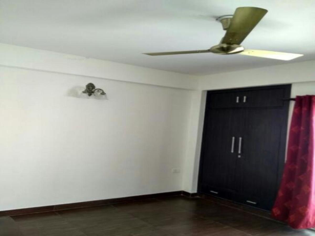 2 bedrooms House in Ghaziabad, India No. 62549
