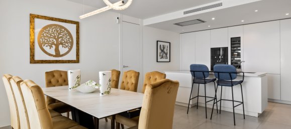 7 غرف نوم شقة في Marbella, Spain رقم 38103 40