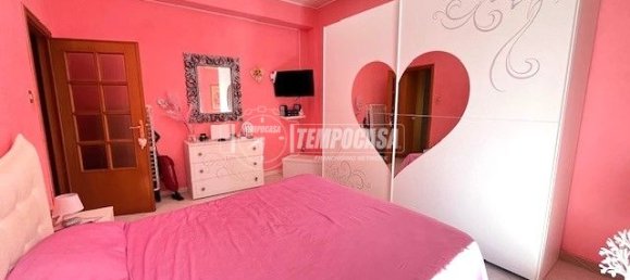 3 rooms Apartment in Foggia, Italy No. 275046 10