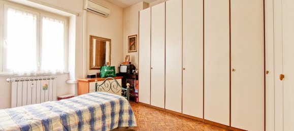 4 rooms Apartment in Rome, Italy No. 5675 12