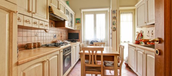 4 rooms Apartment in Rome, Italy No. 5675 10