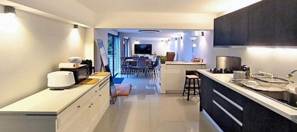 5 bedrooms Cafe / restaurant in Pattaya, Thailand No. 24540 24