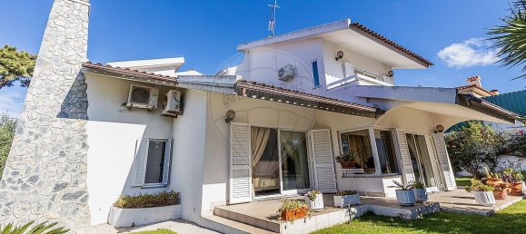 4 bedrooms Castles in Seixal, Portugal No. 16533 6