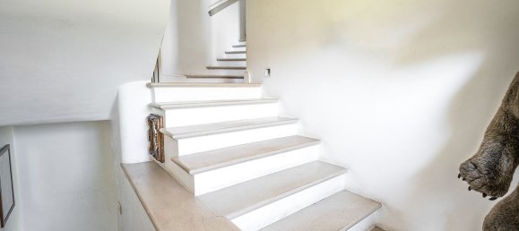 Замки и поместья с 6 комнатами в Пьеве Эмануэле, Италия № 73846 16