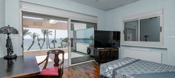 4 bedrooms Villa in Kiti, Cyprus No. 1038 12