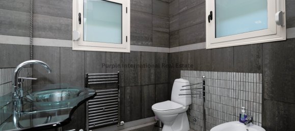 4 bedrooms Villa in Kiti, Cyprus No. 1038 2