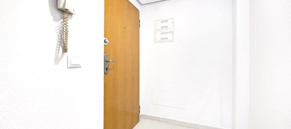 3 bedrooms Apartment in Torrevieja, Spain No. 133318 18