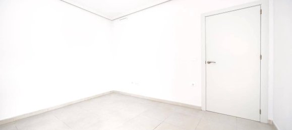 3 bedrooms Apartment in Torrevieja, Spain No. 133318 38