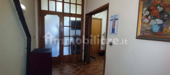 Apartamento de 4 dormitorios en Parma, Italy No. 157806 10