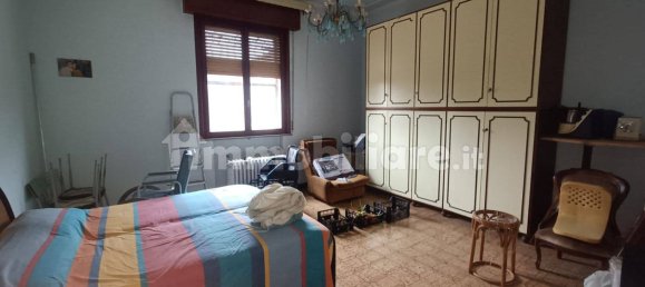 Apartamento de 4 dormitorios en Parma, Italy No. 157806 9