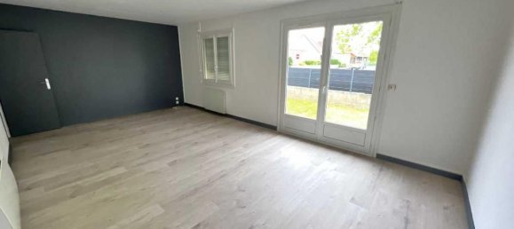 2 bedrooms House in Chateauroux, France No. 230007 5