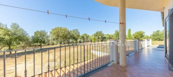 4 bedrooms Villa in Montalto di Castro, Italy No. 296339 9