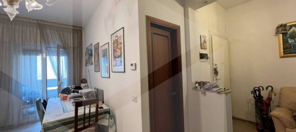 3 rooms Apartment in Bari, Italy No. 18770 19
