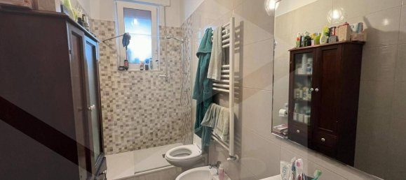 3 rooms Apartment in Bari, Italy No. 18770 20