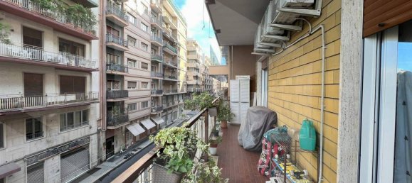 3 rooms Apartment in Bari, Italy No. 18770 18
