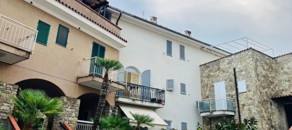 Studio in San Bartolomeo al Mare, Italy No. 273060 14