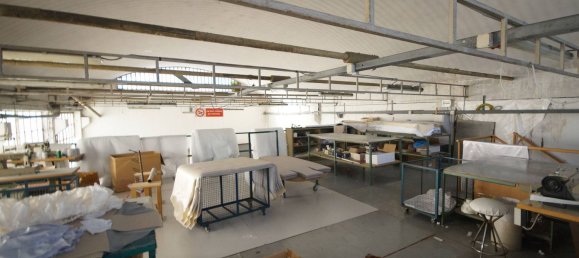 650m² Warehouse in Turin, Italy No. 352988 17