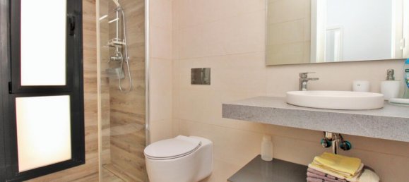 3 Schlafzimmer Villa in Alicante, Spain, Nr. 161790 18