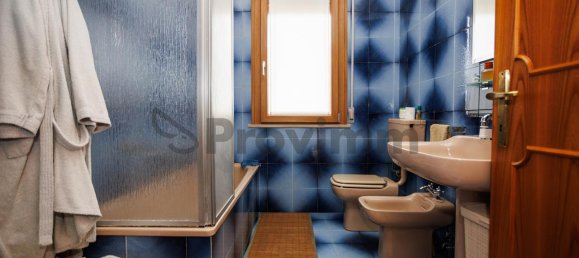 5 rooms Apartment in Cesena, Italy No. 178753 15