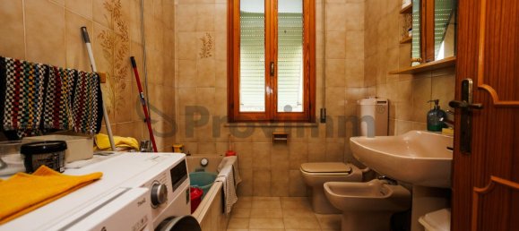 5 rooms Apartment in Cesena, Italy No. 178753 5