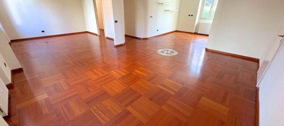 4 chambres Appartement à Monza, Italy No. 361179 7