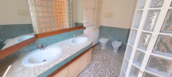 4 chambres Appartement à Monza, Italy No. 361179 21