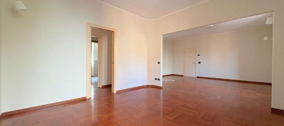 4 chambres Appartement à Monza, Italy No. 361179 15