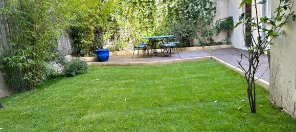 5 bedrooms House in Colombes, France No. 185925 6