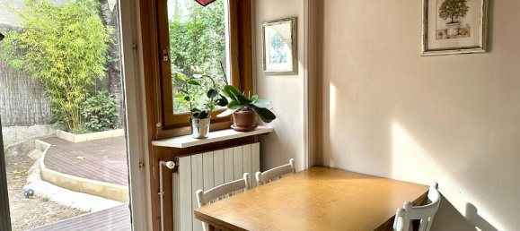 5 bedrooms House in Colombes, France No. 185925 11