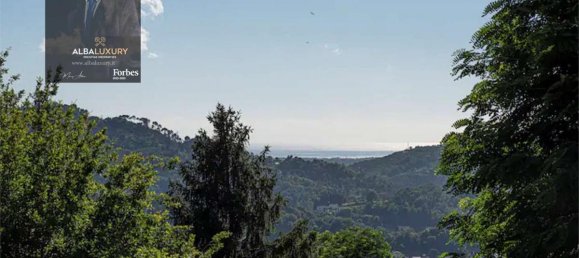 4 bedrooms Villa in Camaiore, Italy No. 519 11