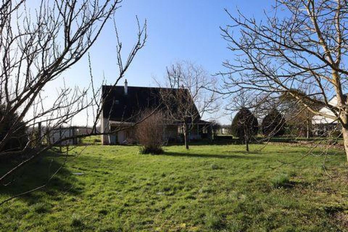 3 bedrooms House in Saumur, France No. 28493