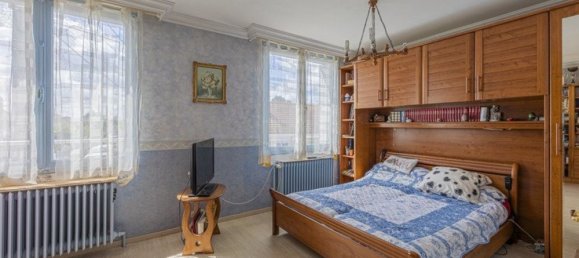 3 Schlafzimmer Haus in La Ville-aux-Dames, France, Nr. 284584 4
