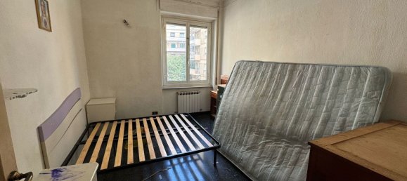 Квартира с 2 комнатами в Генуя, Италия № 39218 5