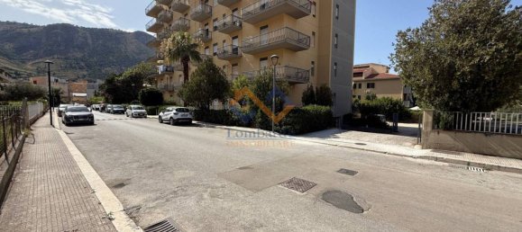 3 Schlafzimmer Wohnung in Castellammare del Golfo, Italy, Nr. 278298 3