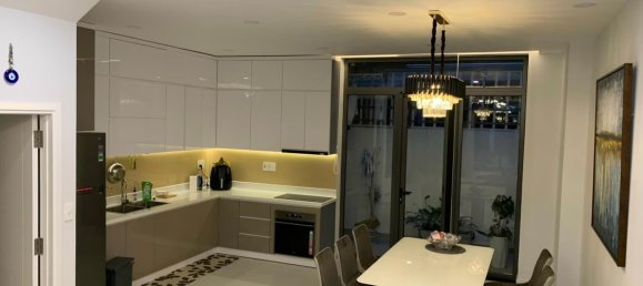 4 bedrooms Villa in Nha Be, Vietnam No. 10307 8