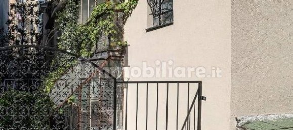 4 bedrooms Villa in Milan, Italy No. 337819 25