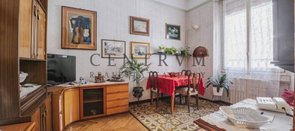 4 bedrooms Villa in Milan, Italy No. 337819 9