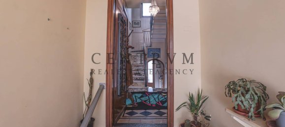 4 bedrooms Villa in Milan, Italy No. 337819 13