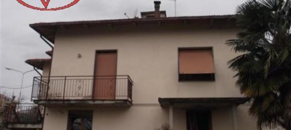 9غرفة فيلا في Loro Ciuffenna, Italy رقم 229018 4