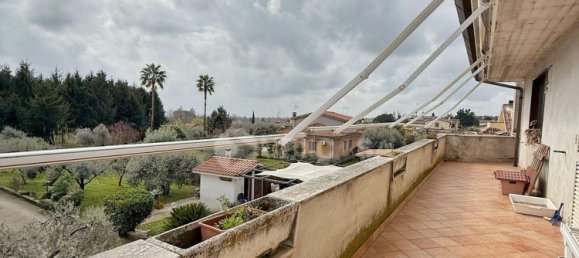 Casa de 4 habitaciónes en Lariano, Italy No. 16904 50