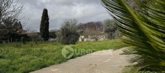 Casa de 4 habitaciónes en Lariano, Italy No. 16904 45