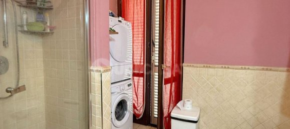 Casa de 4 habitaciónes en Lariano, Italy No. 16904 34