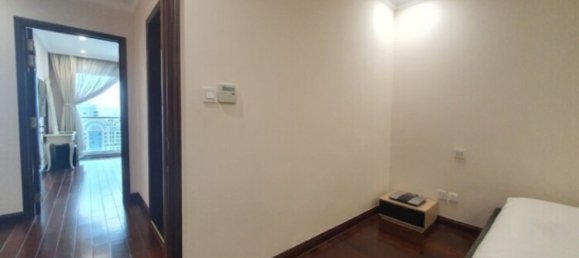 3 dormitorios apartamento en alquiler en District 1, Ho Chi Minh, Vietnam № 74943 12