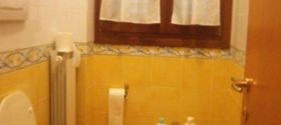 6 rooms House in Forte dei Marmi, Italy No. 122264 9