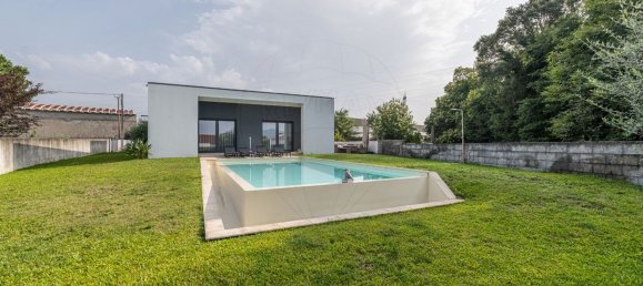 3 bedrooms House in Lago, Portugal No. 172893 8